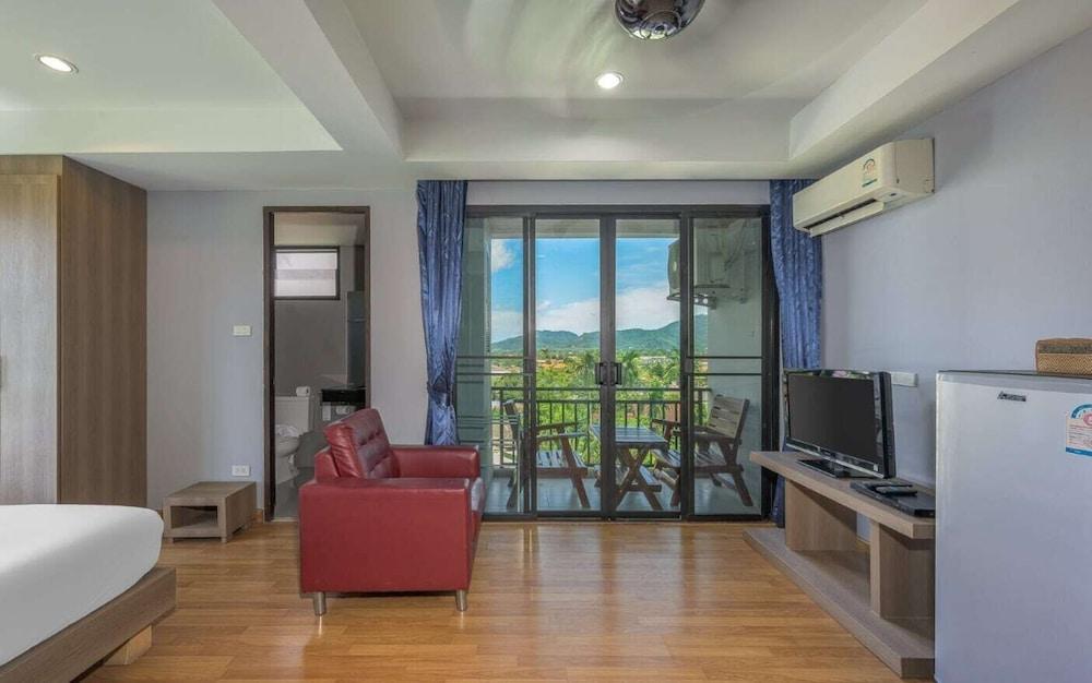 Anchan Boutique Hotel Chalong Exterior photo