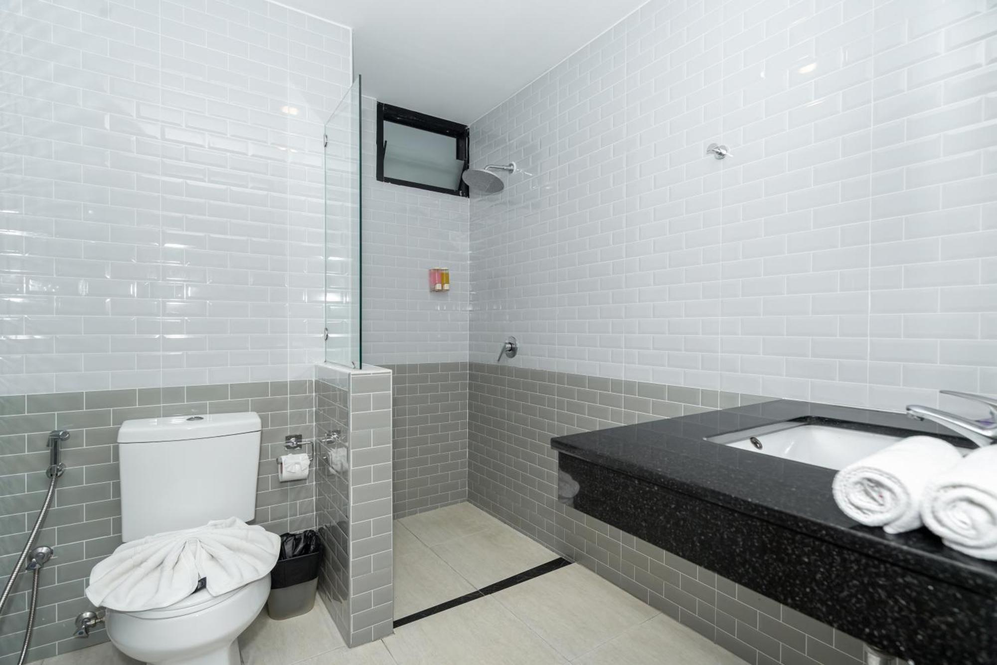 Anchan Boutique Hotel Chalong Exterior photo